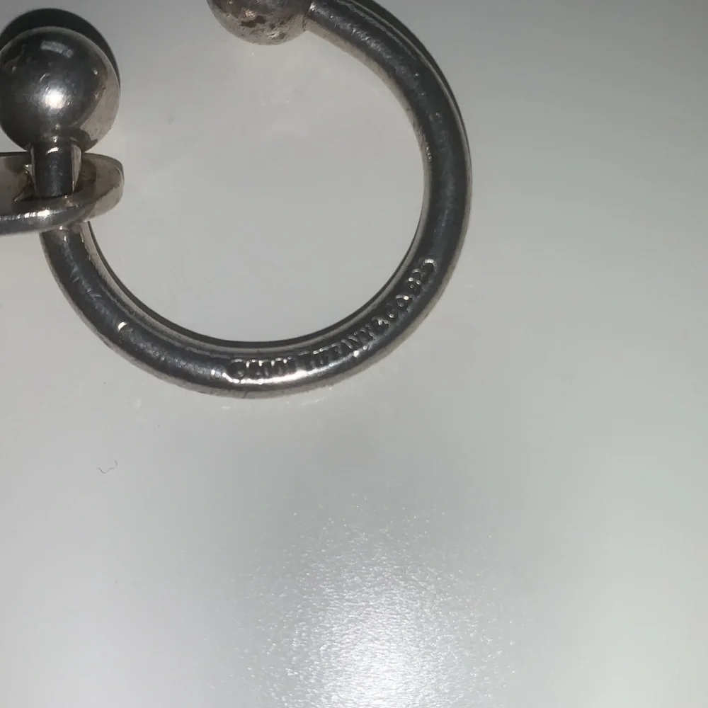 Tiffany & Co. Key holder sterling silver 925 with pendant